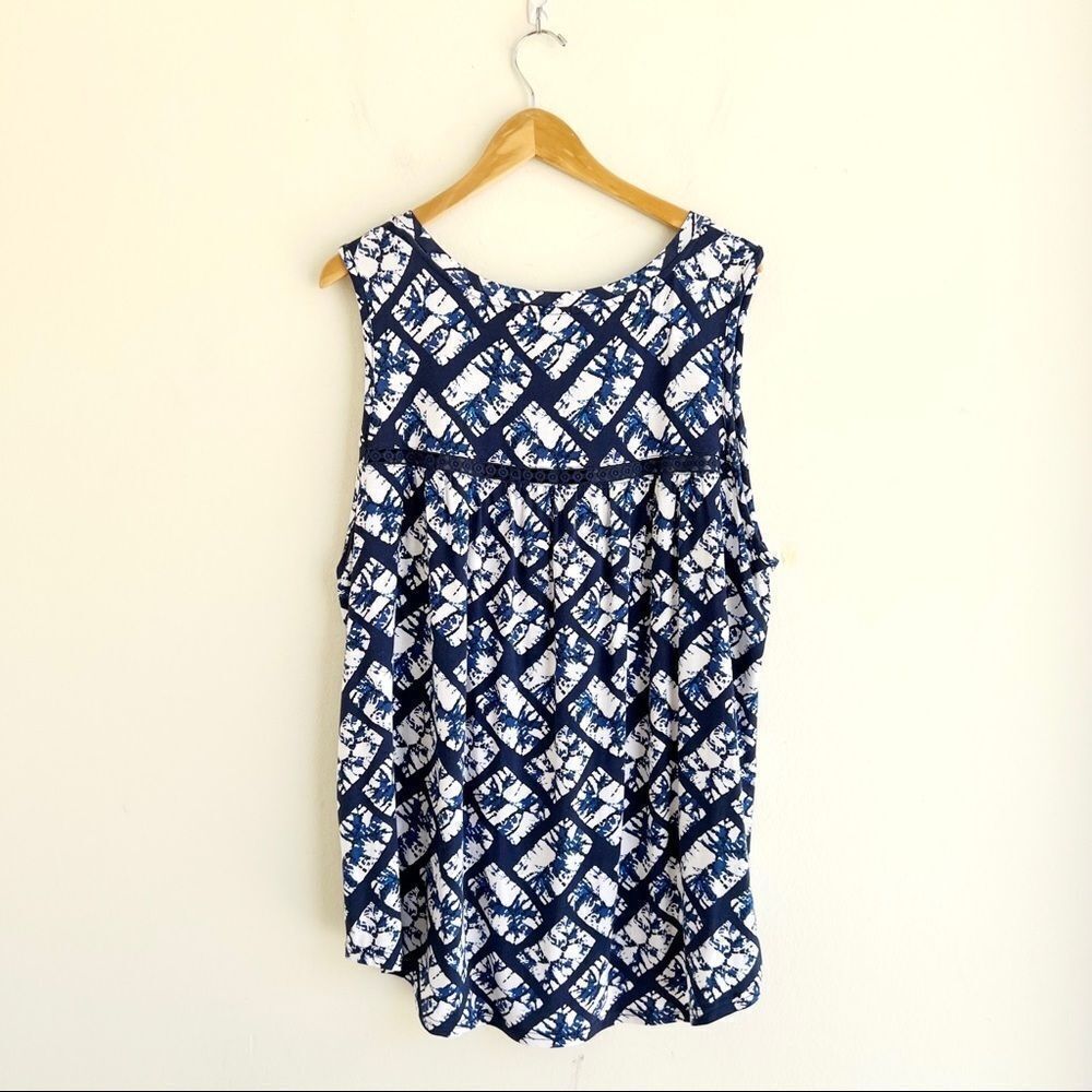 Dex Blue Design Tank - Picture 3 of 4